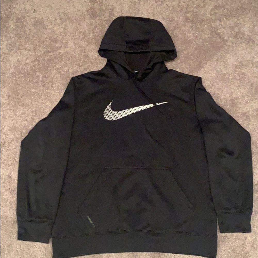 Men’s medium Nike hoodie